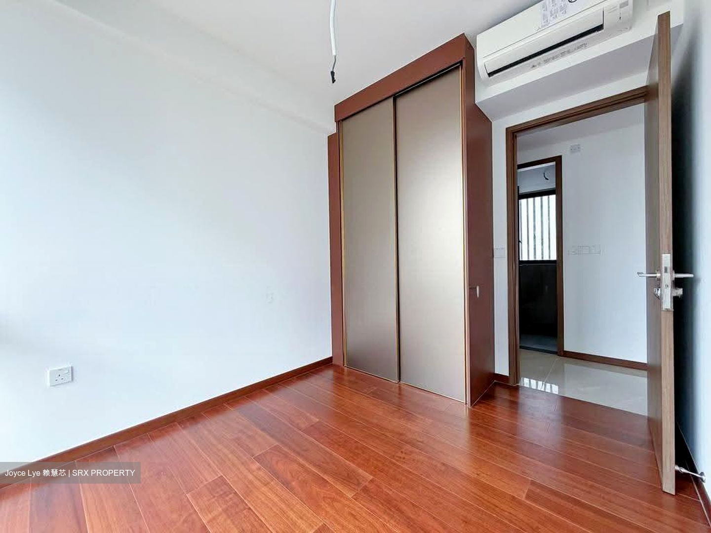 Slim Barracks Rise (D5), Condominium #636255321